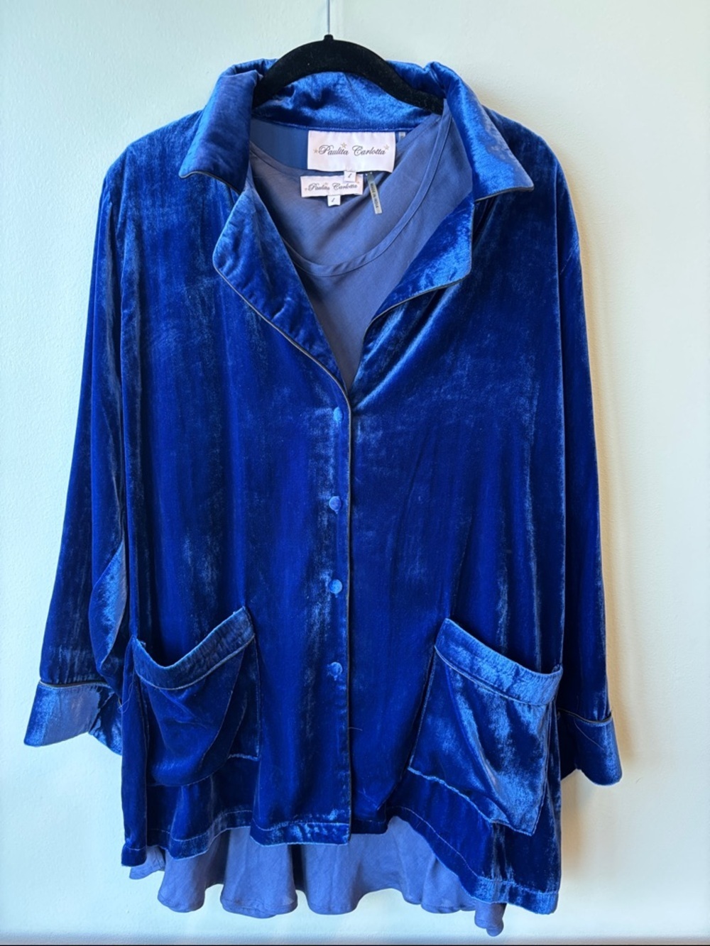 Paulita Carlotta Blue Velvet Women's Top two piece with tank